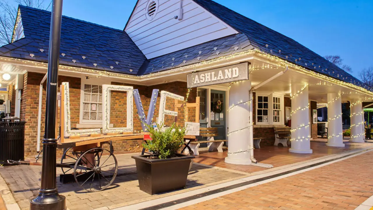 Amtrak Train Station Ashland, VA (ASD)
