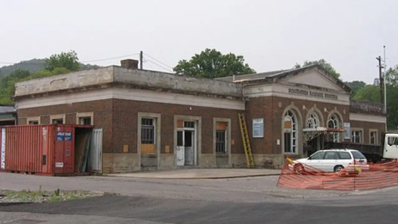 Amtrak Train Station Anniston, AL (ATN)