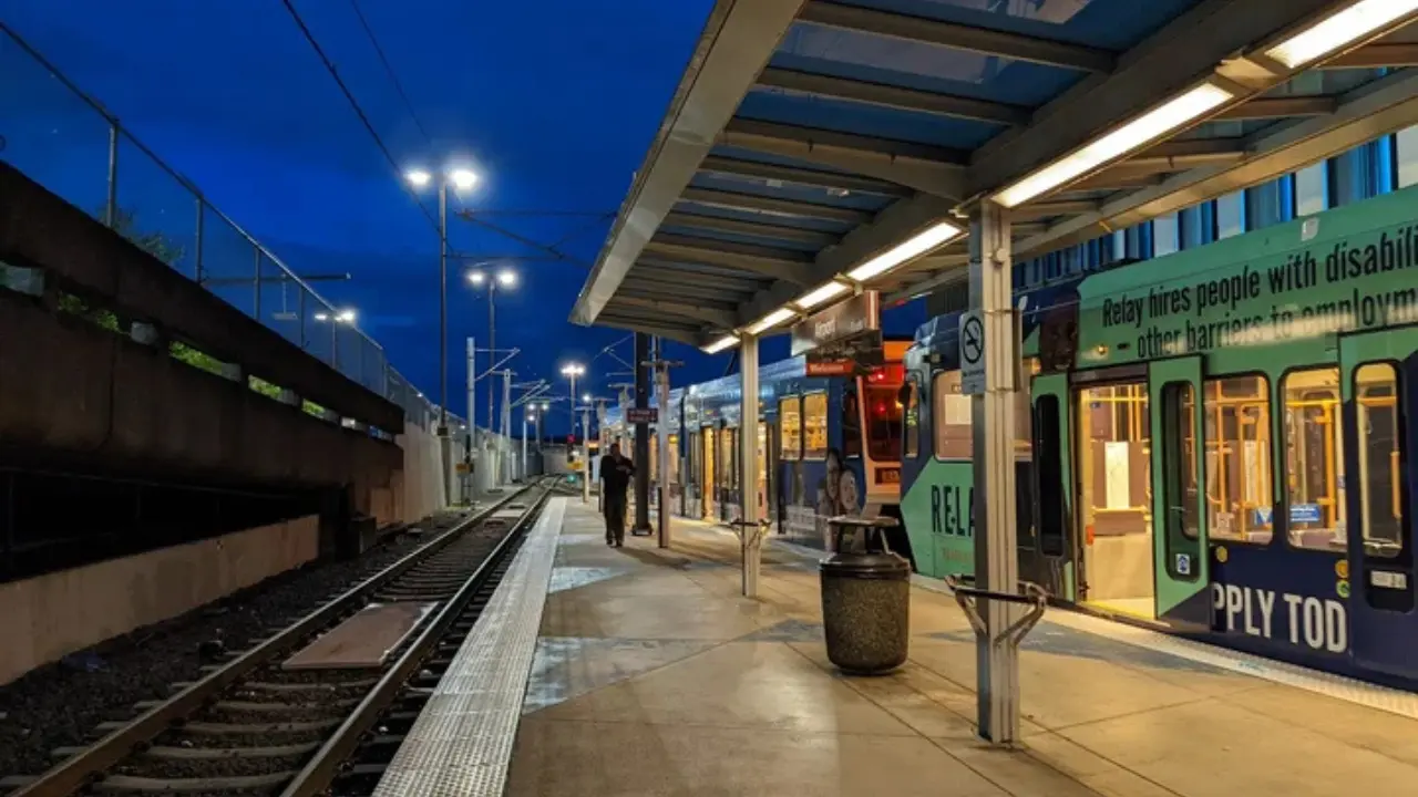 Amtrak Train Station Bingen–White Salmon, WA (BNG)
