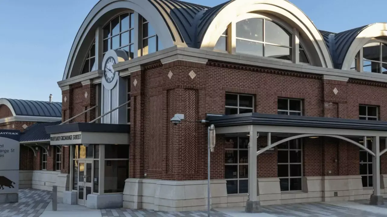 Amtrak Train Station Buffalo–Exchange Street Station, NY (BFX)