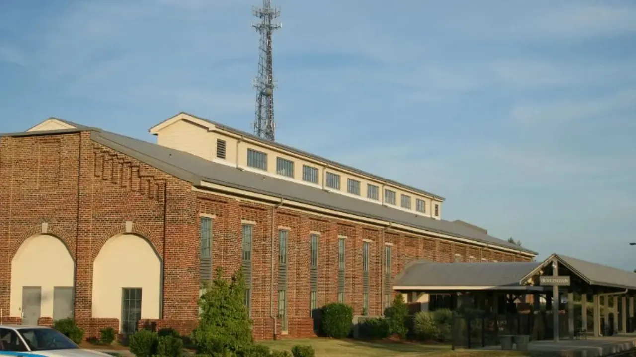 Amtrak Train Station Burlington Station, NC (BNC)