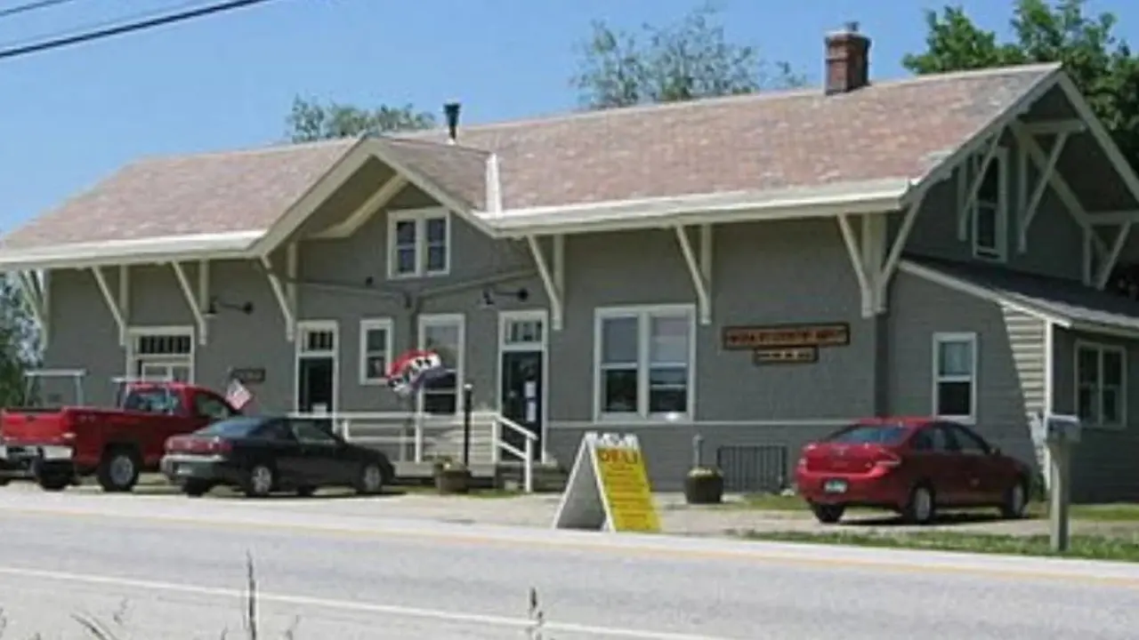 Amtrak Train Station Castleton, VT (CNV)