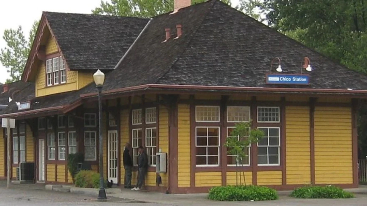 Amtrak Train Station Chico, CA (CIC)