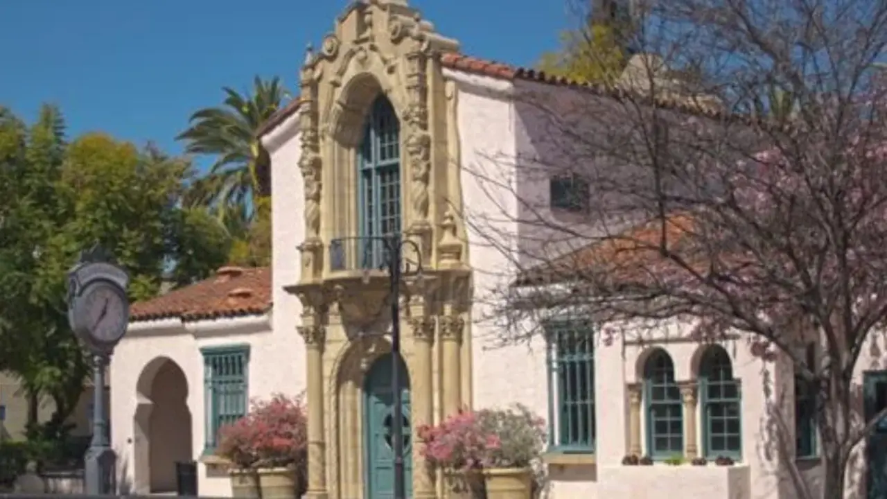 Amtrak Train Station Claremont, NH (CLA)
