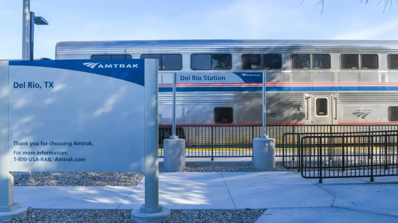 Amtrak Train Station Del Rio, TX (DRT)
