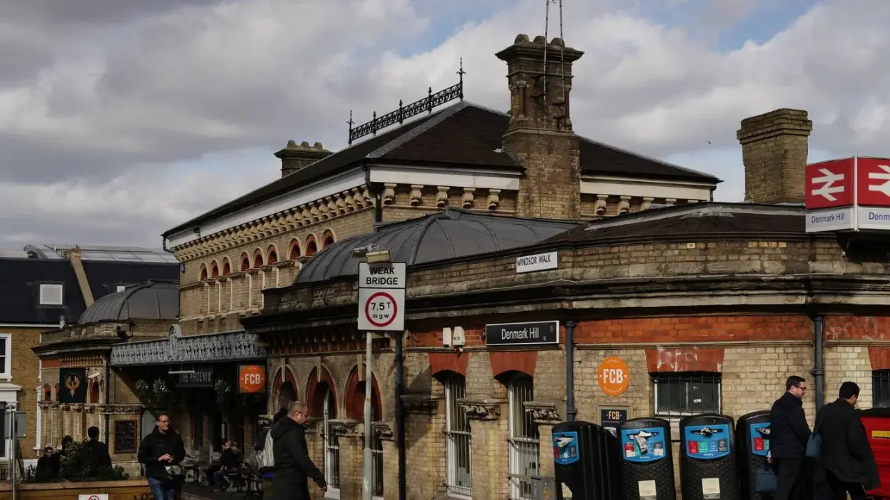 Amtrak Train Station Denmark, SC (DNK)