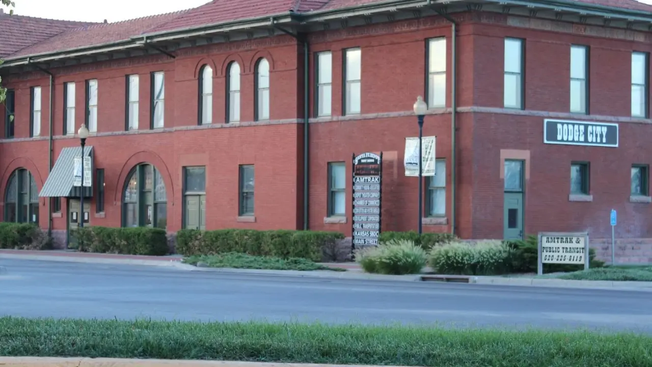 Amtrak Train Station Dodge City, KS (DDG)