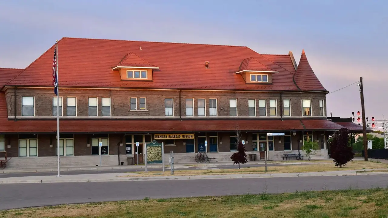 Amtrak Train Station Durand, MI (DRD)