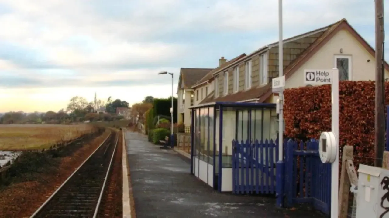 Amtrak Train Station Exton, PA (EXT)