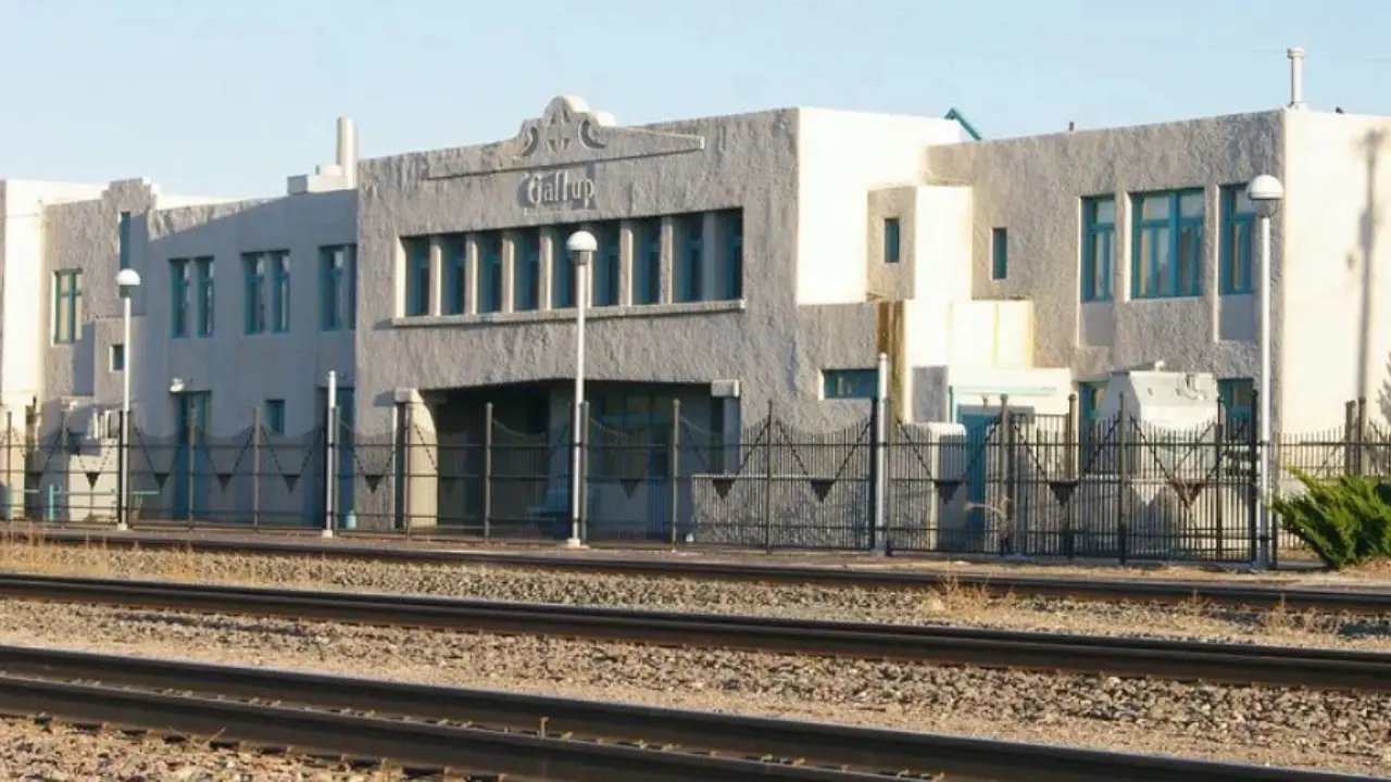 Amtrak Train Station Gallup, NM (GLP)