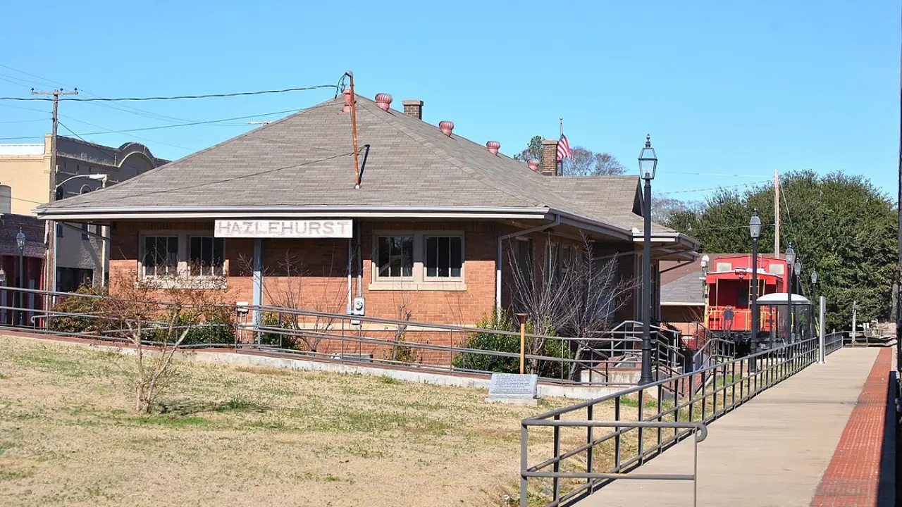 Amtrak Train Station Hazlehurst, MS (HAZ)