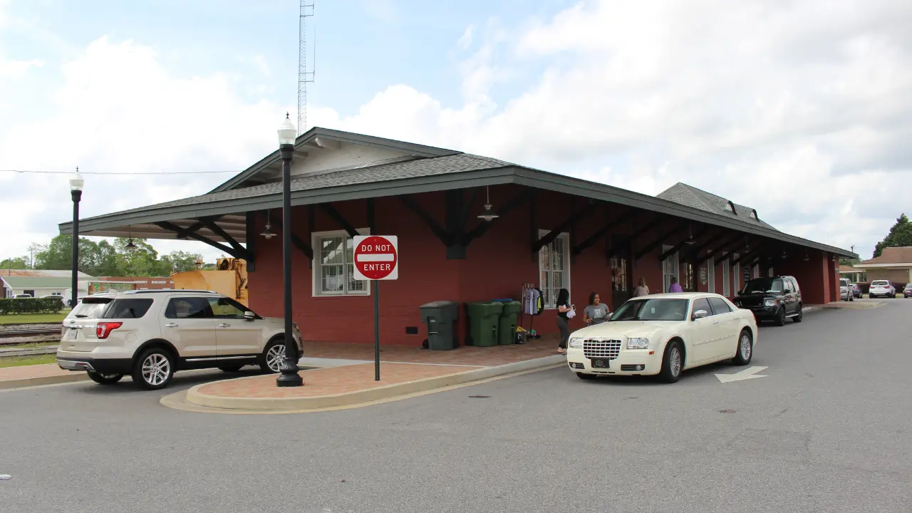 Amtrak Train Station Jesup, GA (JSP)