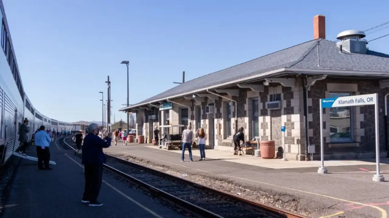 Amtrak Train Station Klamath Falls, OR (KFS)