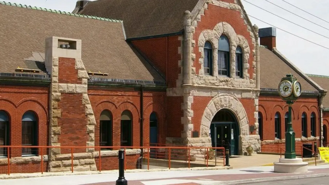 Amtrak Train Station Leavenworth, WA (LWA)
