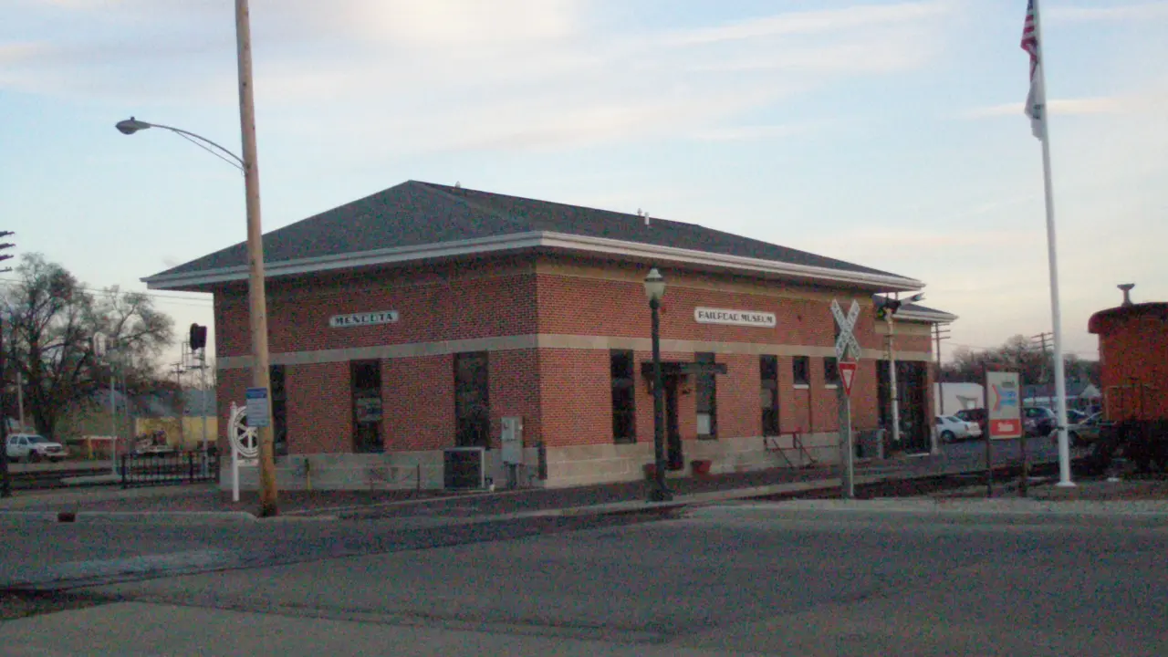 Amtrak Train Station Mendota, IL (MDT)