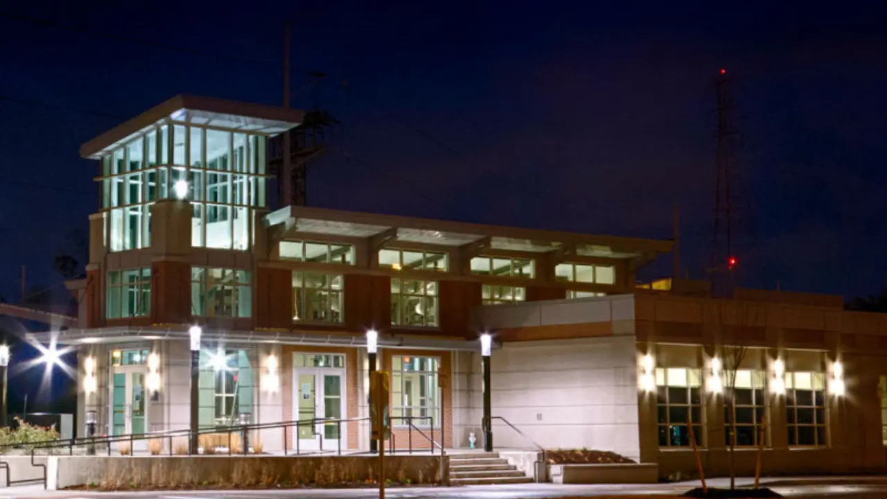 Amtrak Train Station Norfolk, VA (NFK)