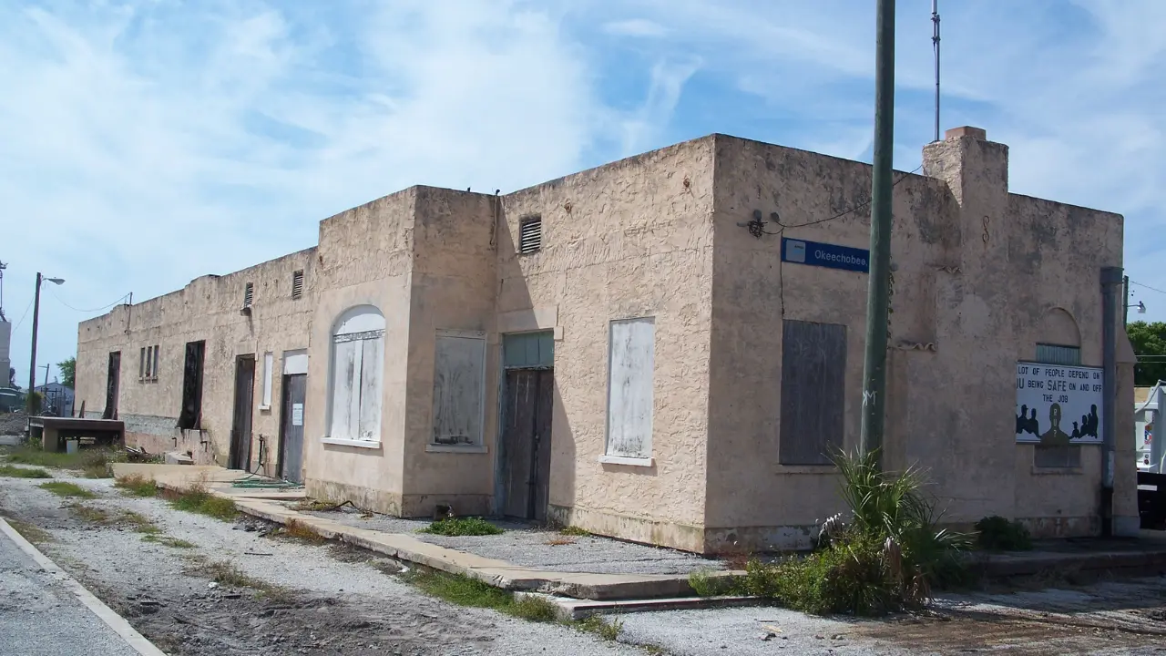 Amtrak Train Station Okeechobee, FL (OKE)