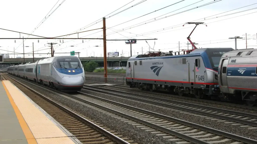 Does Amtrak Go to Canada? Routes, Cities, and Travel Duration Explained