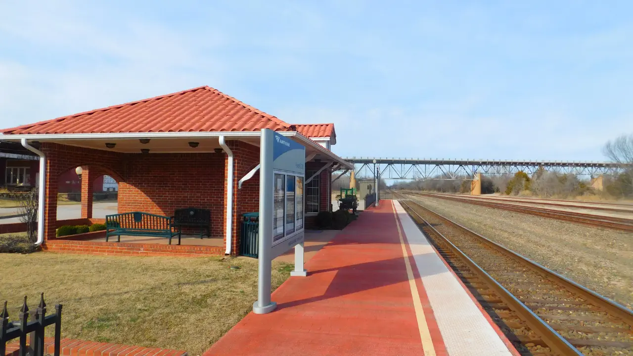 Amtrak Train Station Purcell, OK (PUR)