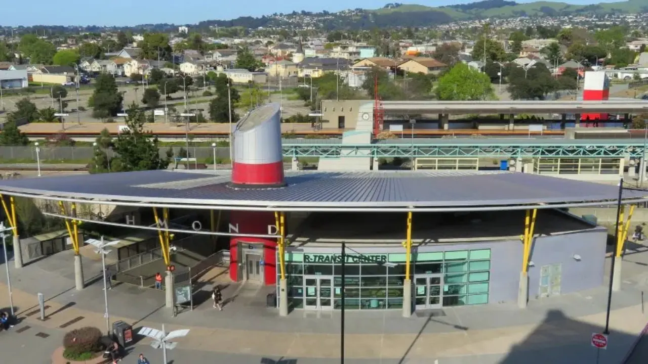 Amtrak Train Station Richmond, CA (RIC)