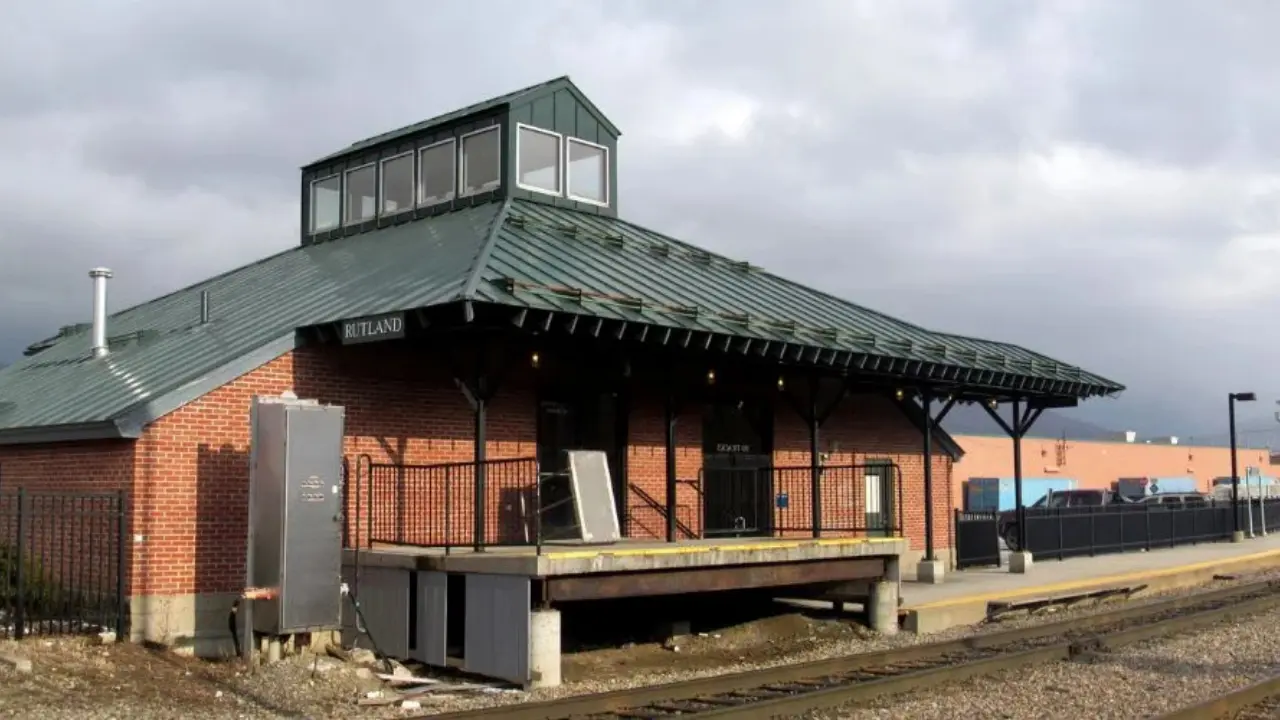 Amtrak Train Station Rutland, VT (RUD)