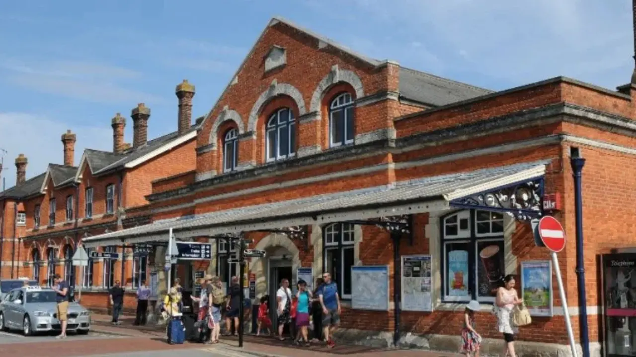 Amtrak Train Station Salisbury, NC (SAL)