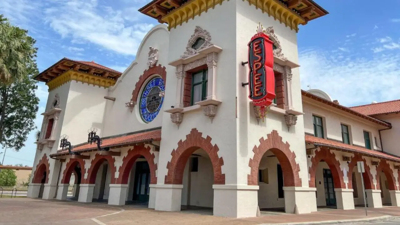 Amtrak Train Station San Antonio, TX (SAS)
