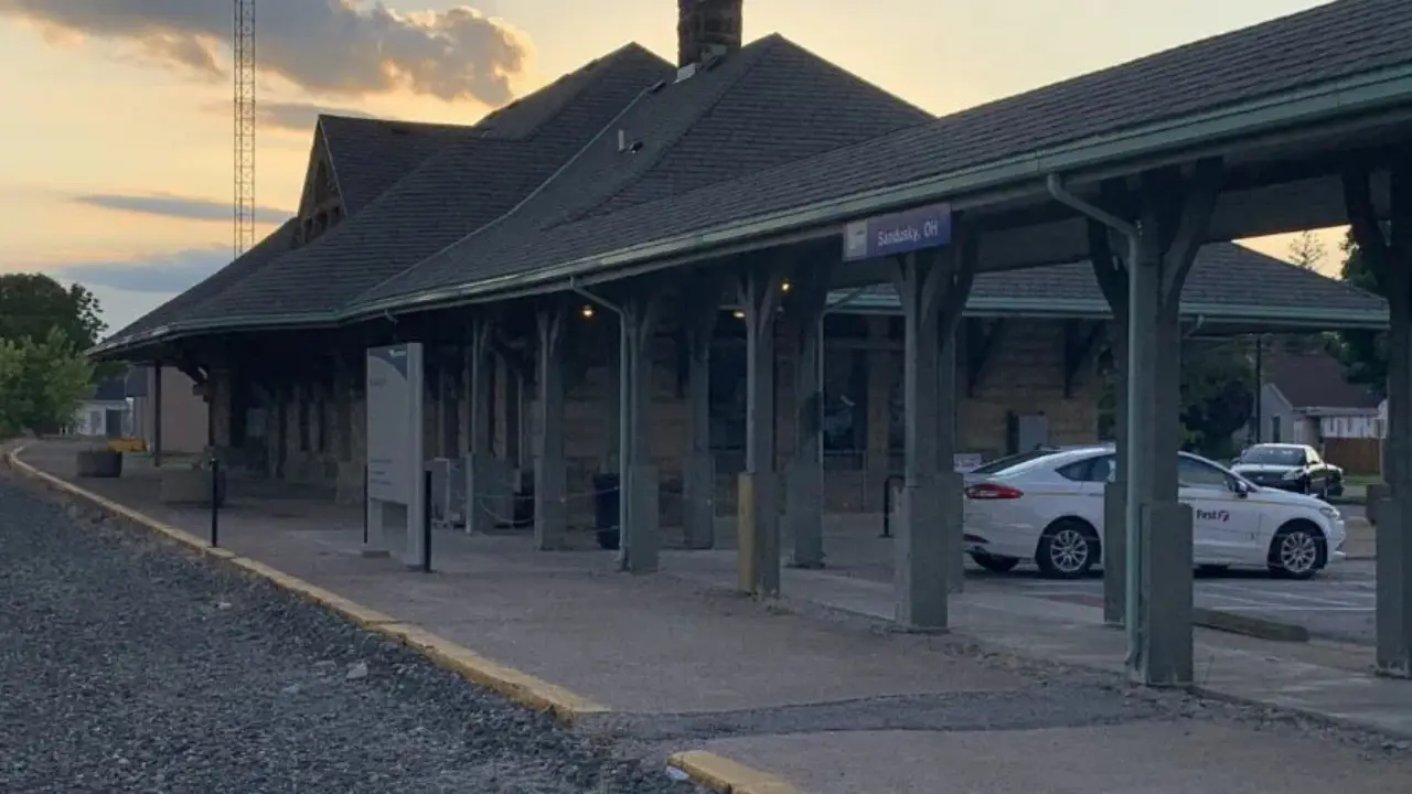 Amtrak Train Station Sandusky, OH (SKY)