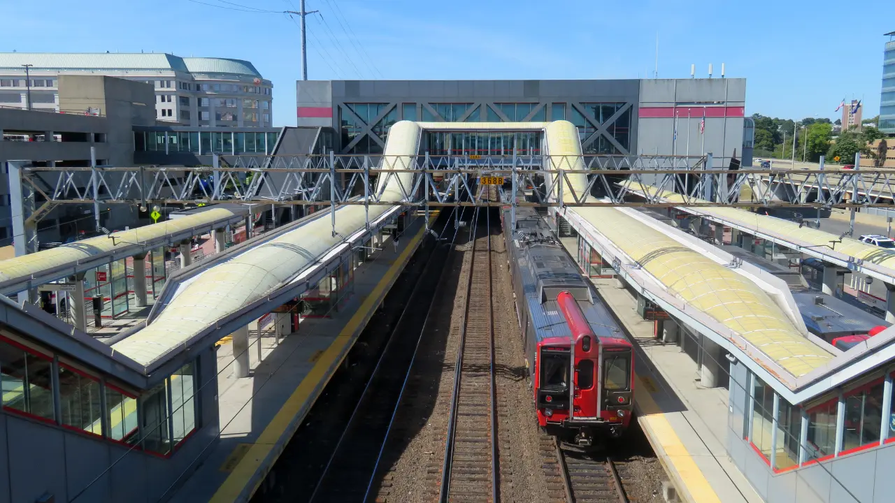Amtrak Train Station Stamford, CT (STM)