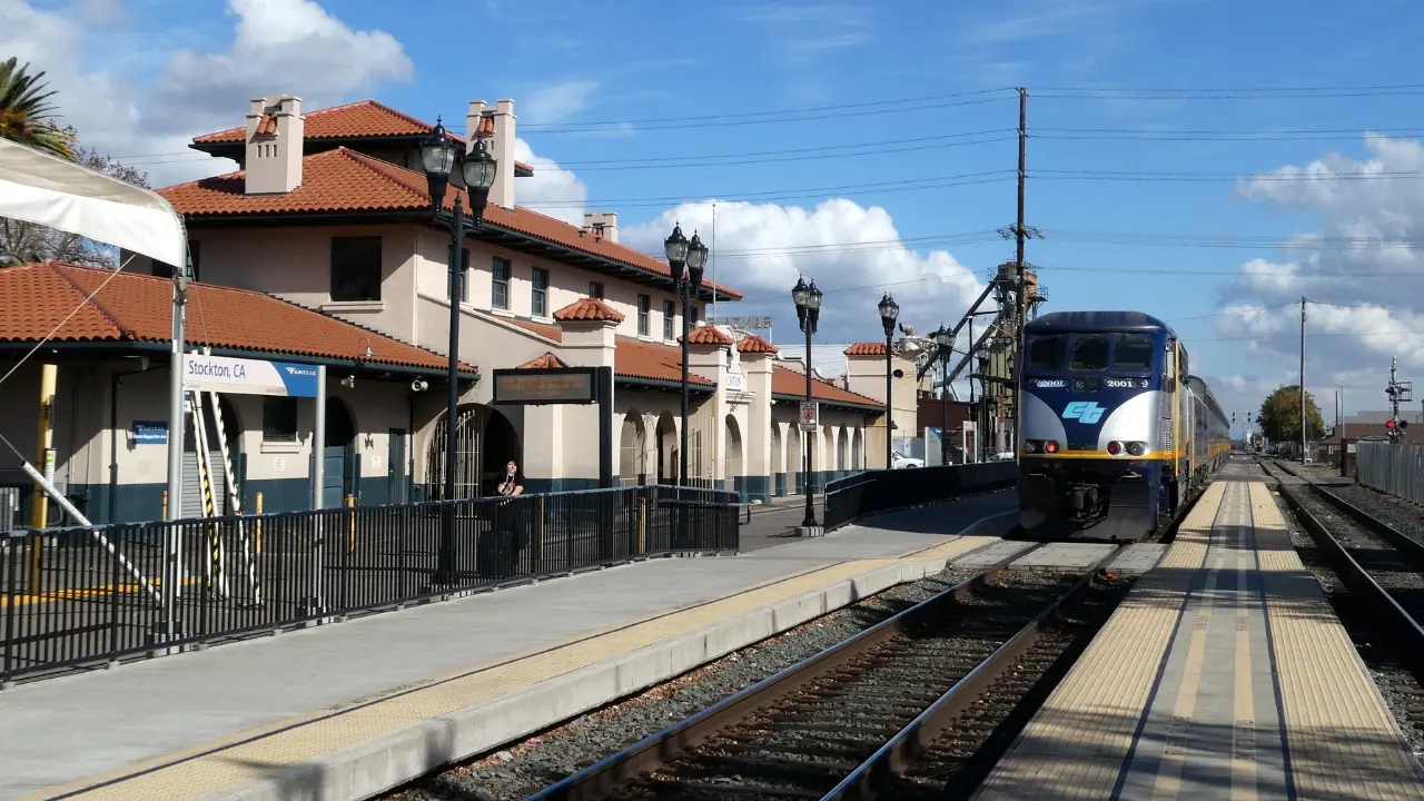 Amtrak Train Station Stockton San Joaquin Street, CA (SKN)