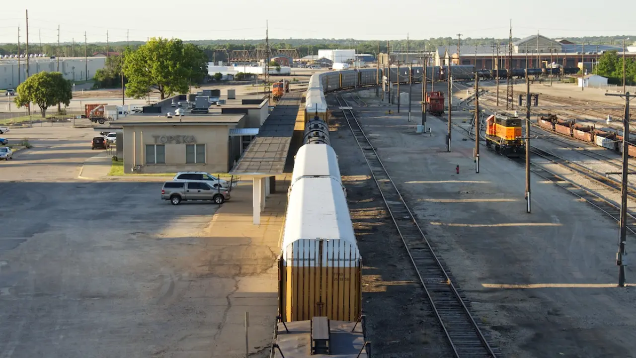 Amtrak Train Station Topeka, KS (TOP)
