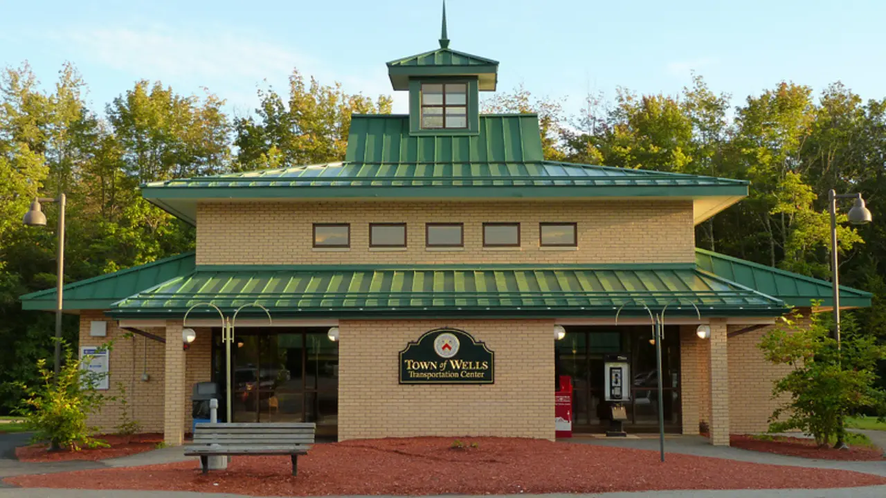 Amtrak Train Station Wells, ME (WEM)