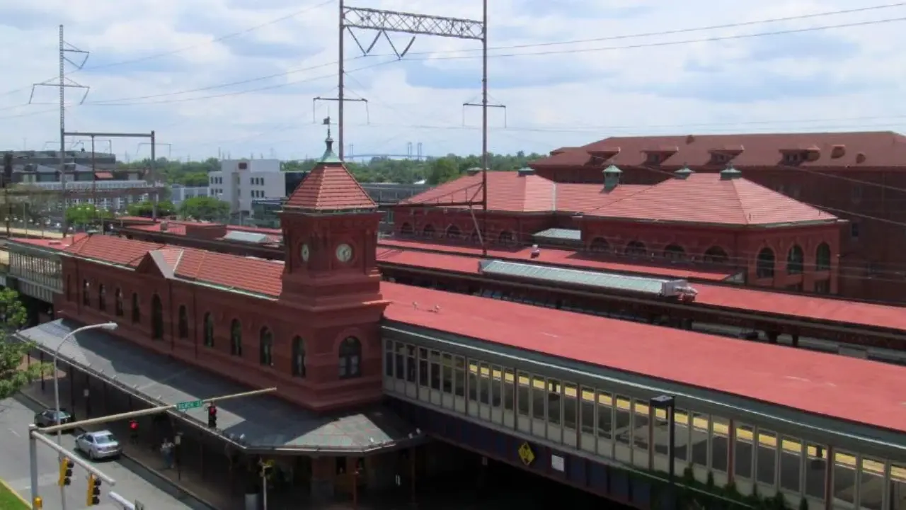 Amtrak Train Station Wilmington, DE (WIL)