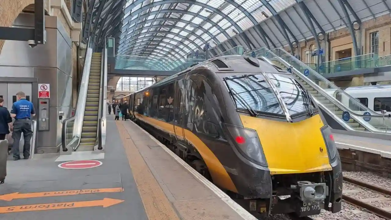 Does Amtrak Go to Grand Central Station? Get Answered!