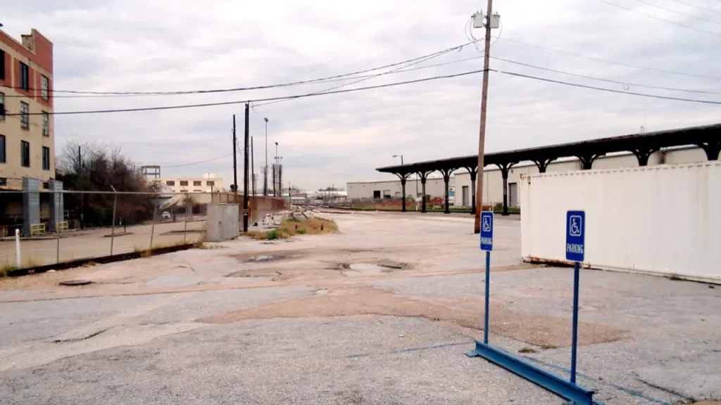 new rochelle amtrak station parking