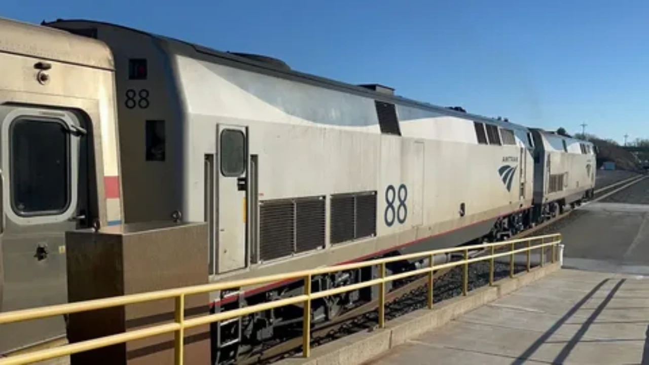 Amtrak Albany to New York (NYC): Fares, Cabins, and Train Schedules